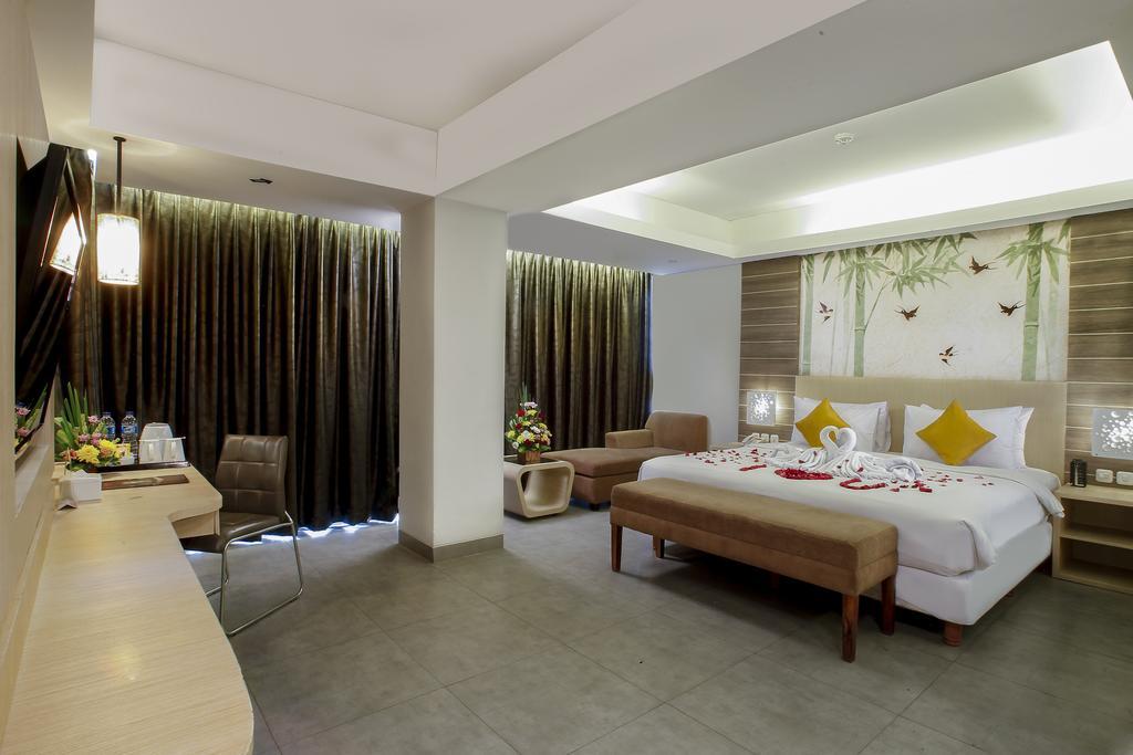 กีริอ๊าด รอยัล ซมินญะก์ บาหลี Hotel เซมินยัค ภายนอก รูปภาพ