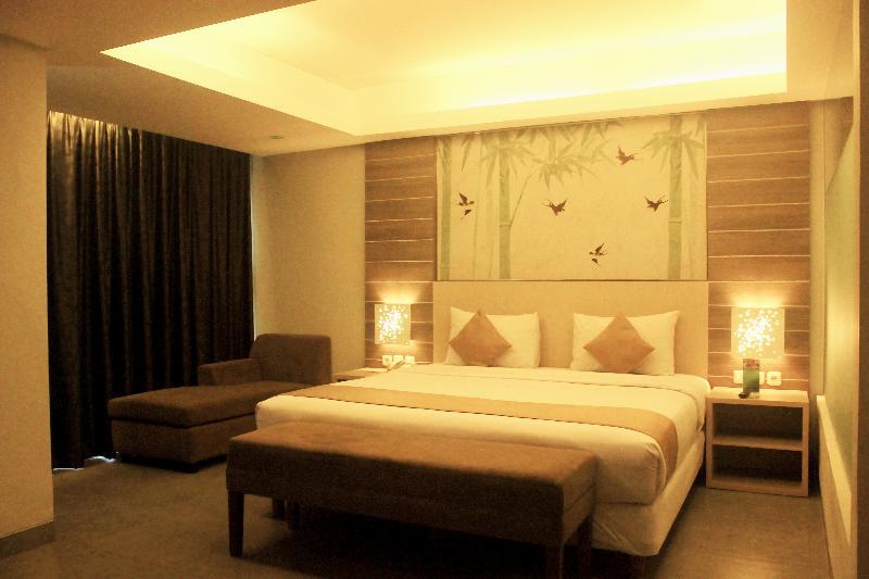กีริอ๊าด รอยัล ซมินญะก์ บาหลี Hotel เซมินยัค ภายนอก รูปภาพ
