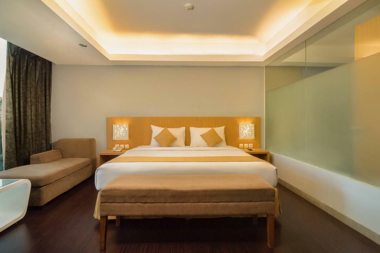 กีริอ๊าด รอยัล ซมินญะก์ บาหลี Hotel เซมินยัค ภายนอก รูปภาพ