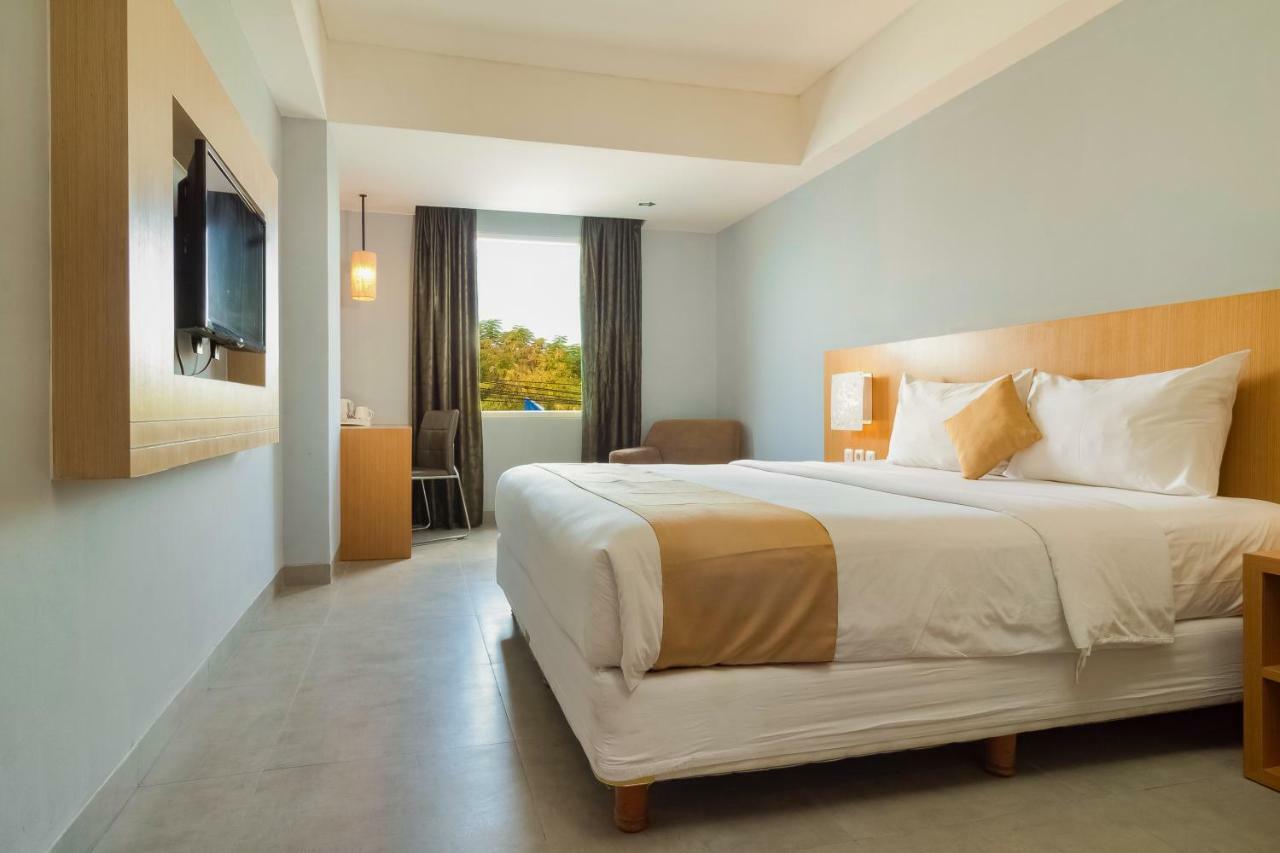 กีริอ๊าด รอยัล ซมินญะก์ บาหลี Hotel เซมินยัค ภายนอก รูปภาพ