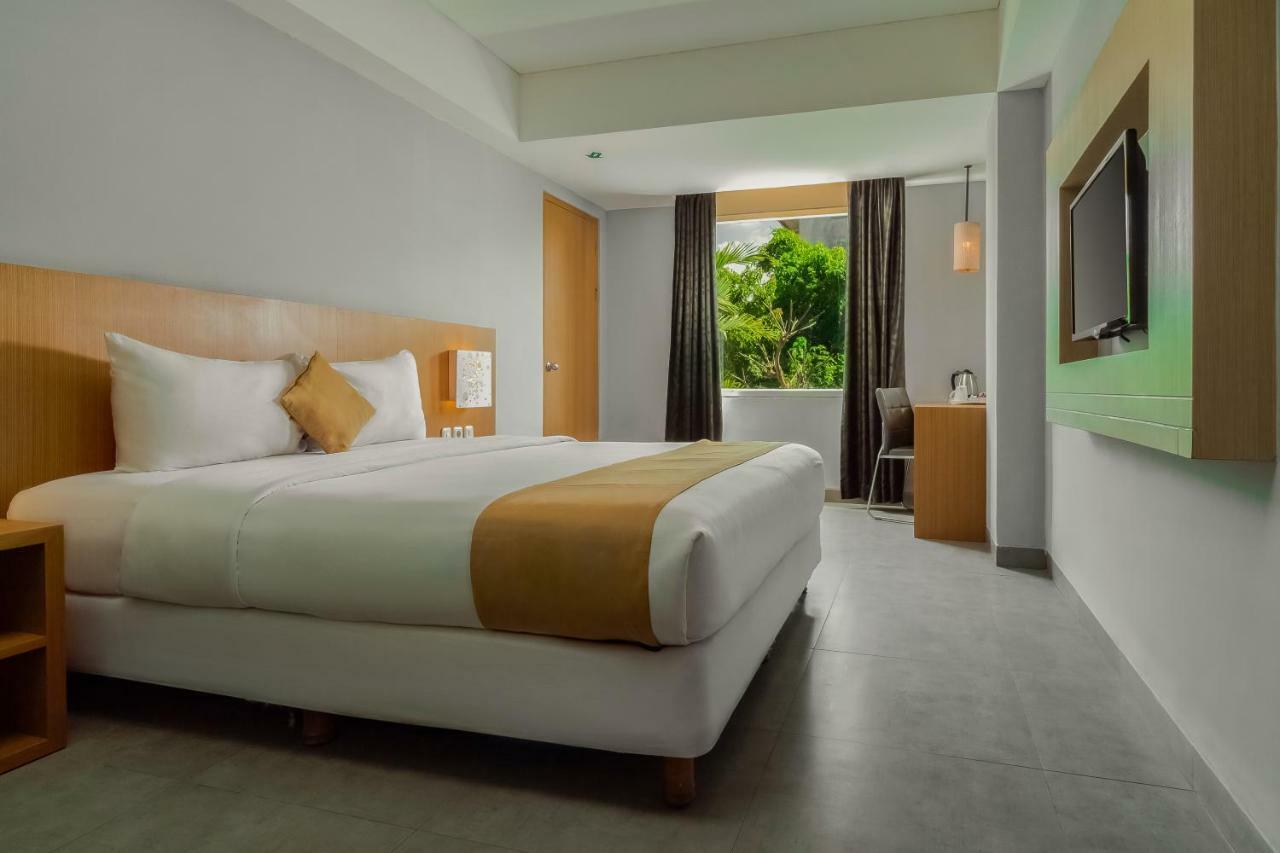 กีริอ๊าด รอยัล ซมินญะก์ บาหลี Hotel เซมินยัค ภายนอก รูปภาพ