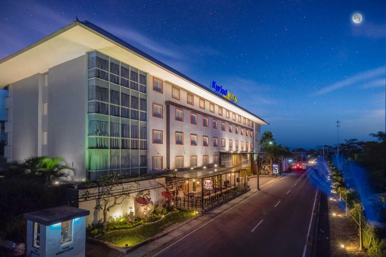 กีริอ๊าด รอยัล ซมินญะก์ บาหลี Hotel เซมินยัค ภายนอก รูปภาพ