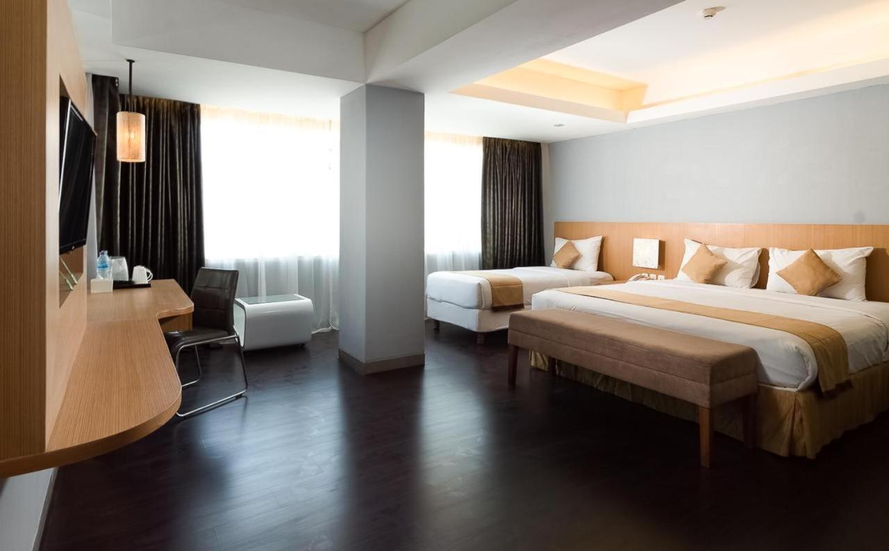 กีริอ๊าด รอยัล ซมินญะก์ บาหลี Hotel เซมินยัค ภายนอก รูปภาพ